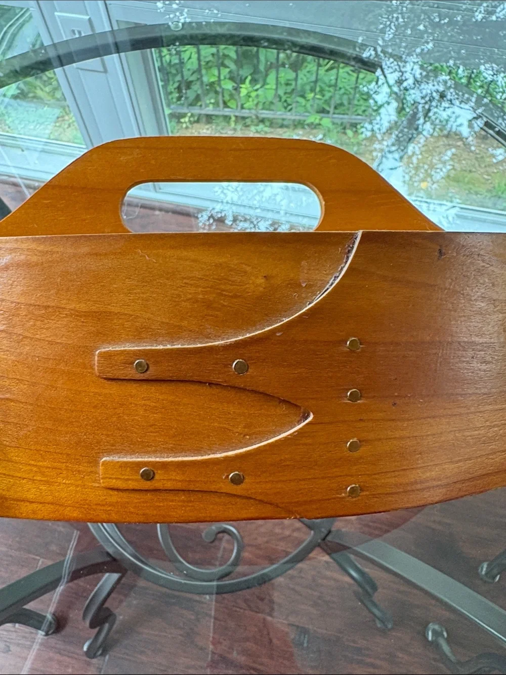 VTG Classic Shaker-Style Oval Wooden Divided Carrier Tray